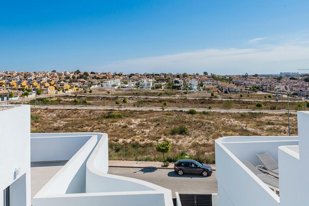 Stylish Villa 2018,Pool,3B.R.Wifi,Netflix San Fulgencio Экстерьер фото